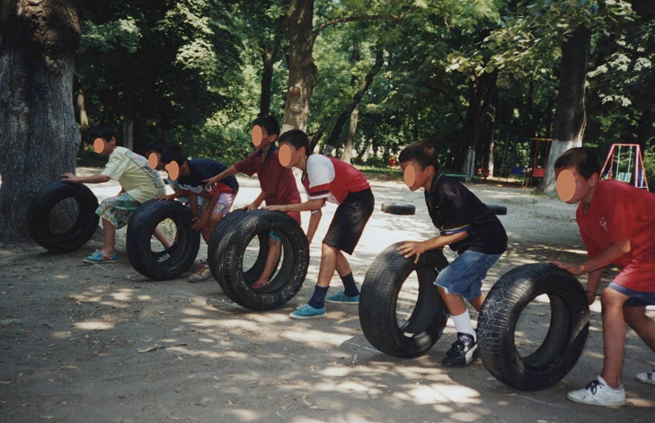 Tyre race anonymised
