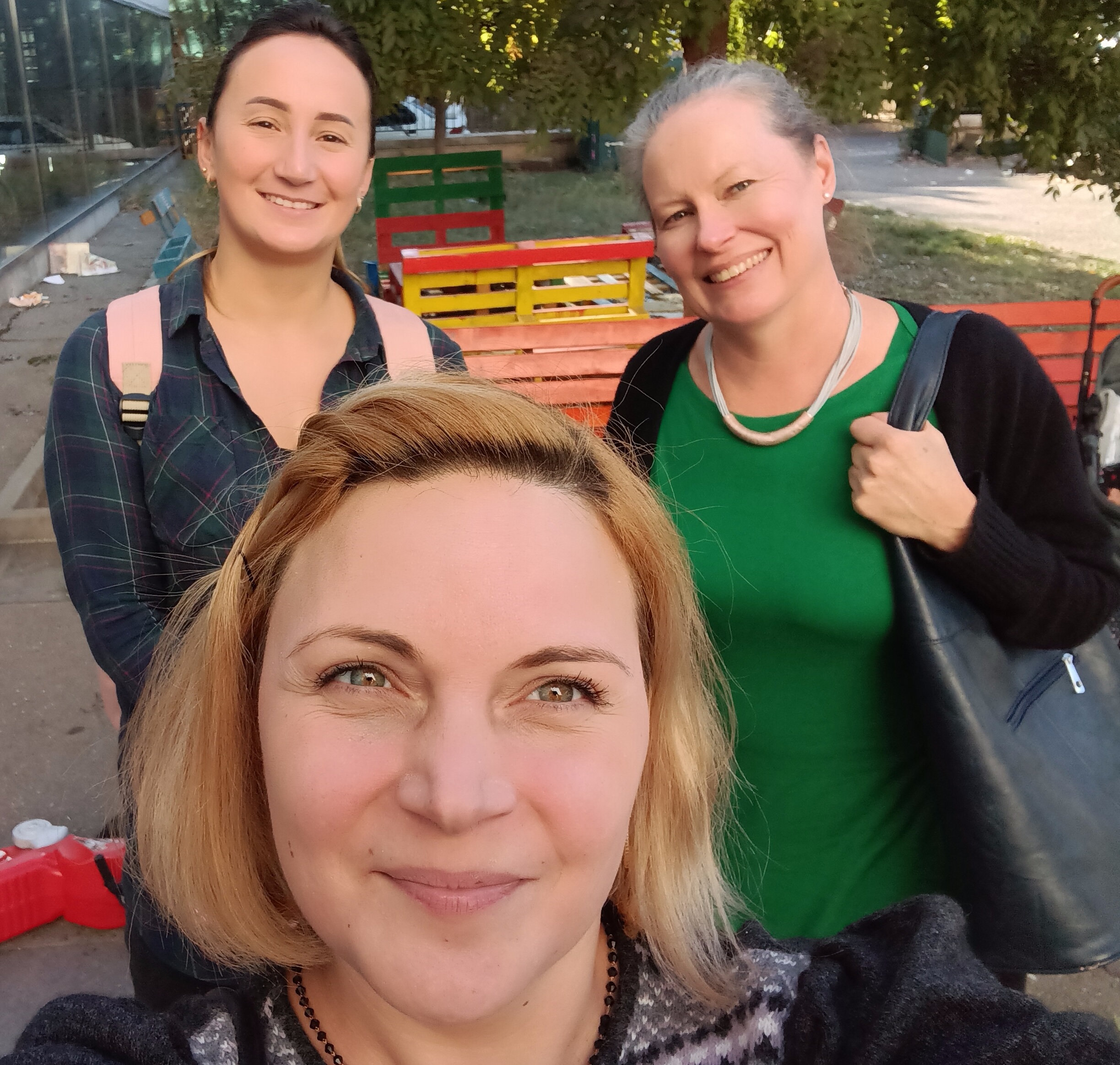 Emily with Simona and Emilia visiting centre hosting Ukrainian refugees